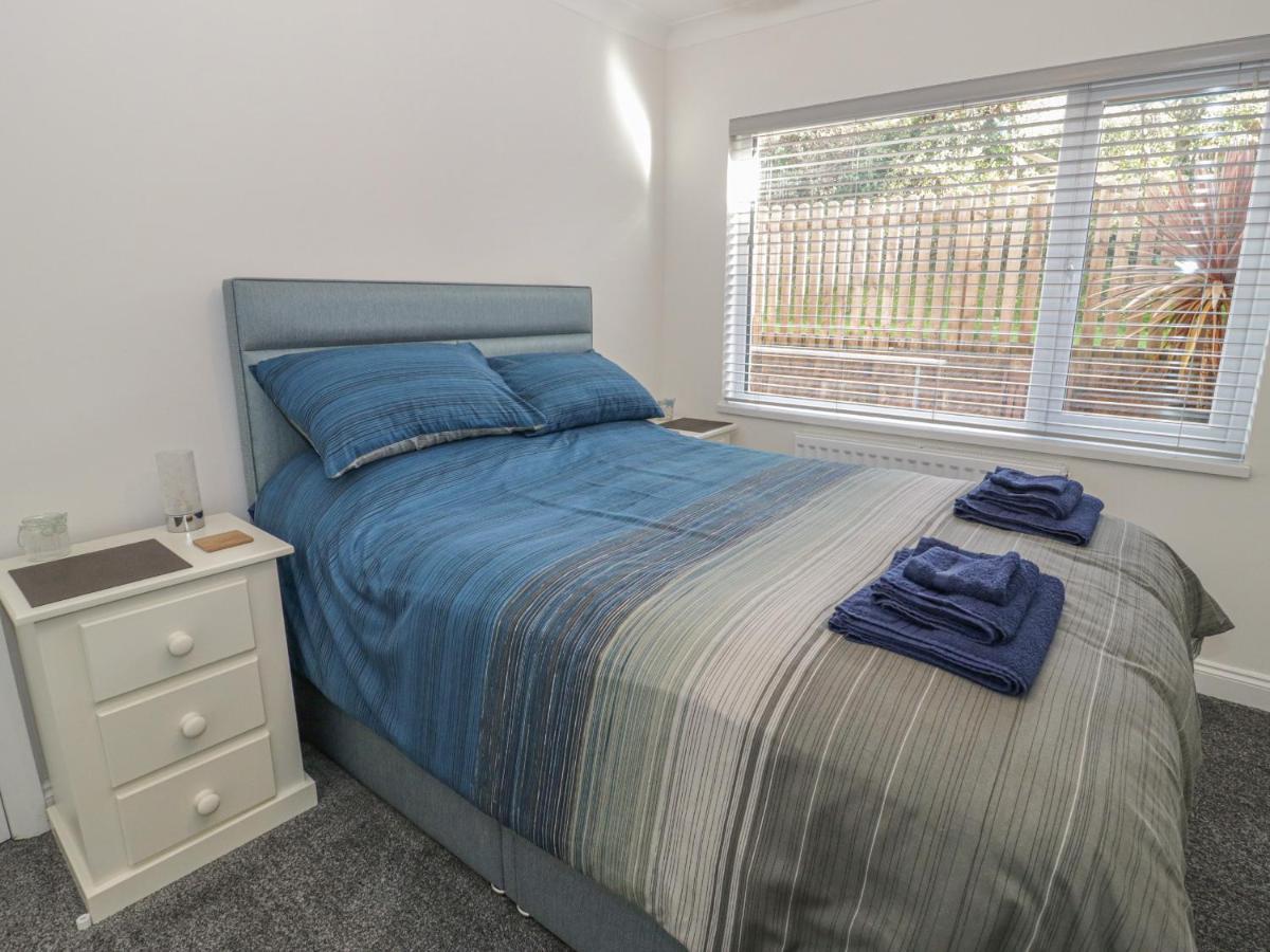 The Nook Villa Colwyn Bay Exterior photo