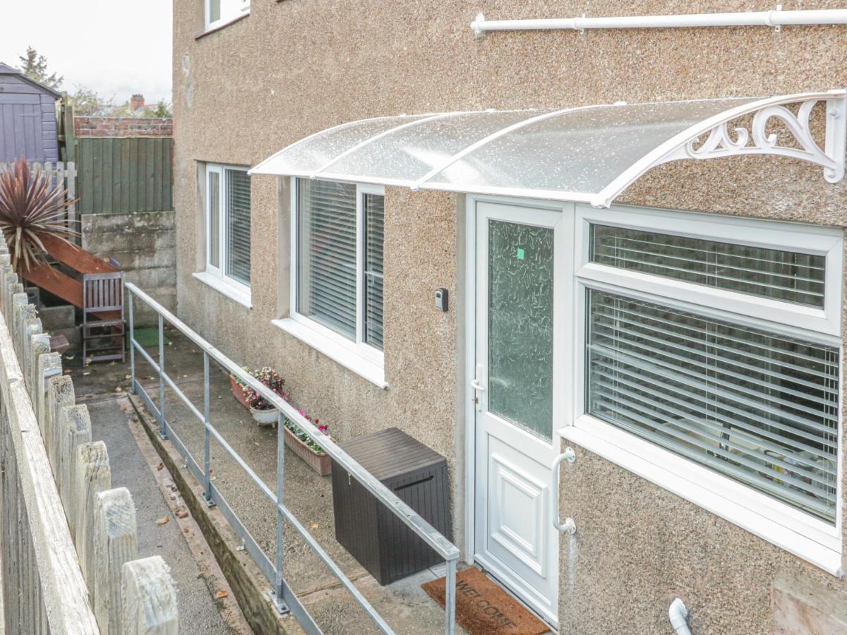The Nook Villa Colwyn Bay Exterior photo